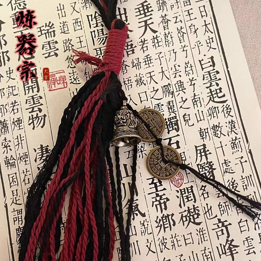 Li Huowang spent money on Tibetan-style weaving braids